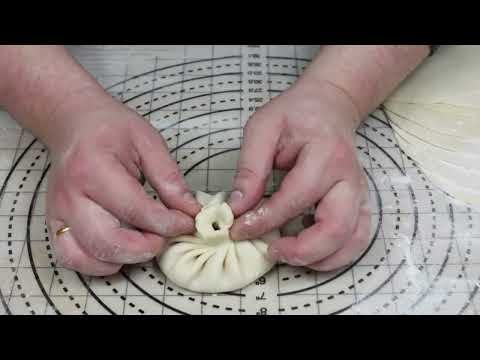 როგორ მოვახვიოთ ხინკალი l How to Make Dumplings l как завернуть хинкали l ხინკლის მოხვევა (RUS SUB)